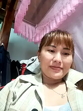 Snapshot of Lucxy-ki6 chatting on July 5, 2026, 3:55 am Lucxy-ki6 online show from July 5, 2026, 3:55 am