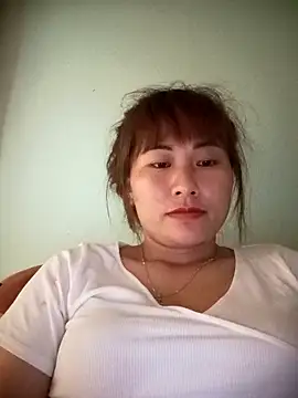 Lucxy-ki6 online show from April 9, 2026, 3:19 am