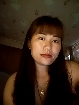 Snapshot of Lucxy-ki6 chatting on July 8, 2026, 12:24 am Lucxy-ki6 online show from July 8, 2026, 12:24 am