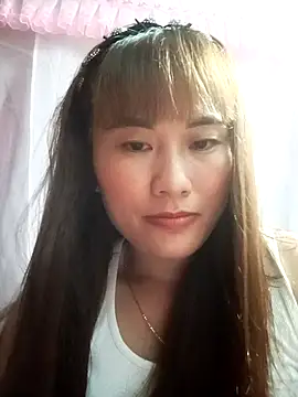 Snapshot of Lucxy-ki6 chatting on July 10, 2026, 1:44 pm Lucxy-ki6 online show from July 10, 2026, 1:44 pm