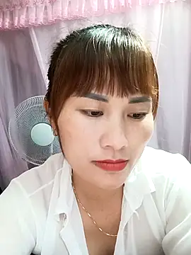 Lucxy-ki6 online show from April 5, 2026, 1:07 pm