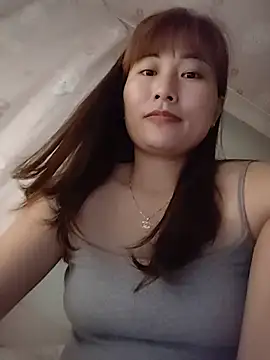 Snapshot of Lucxy-ki6 chatting on June 8, 2026, 1:28 am Lucxy-ki6 online show from June 8, 2026, 1:28 am
