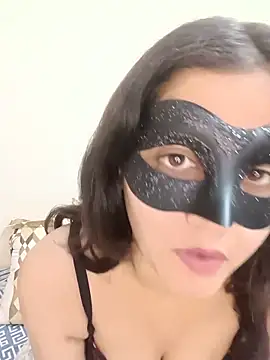 Hottymahi7 online show from June 14, 2026, 5:03 pm