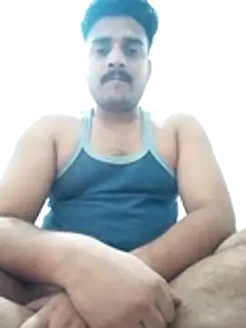 Decentlover67 online show from April 15, 2026, 2:21 pm