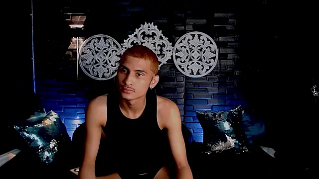 nico twink7 online show from March 16, 2026, 2:53 pm