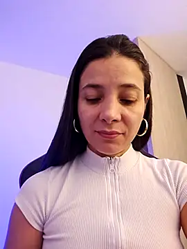 miaeyex online show from April 22, 2026, 12:01 pm