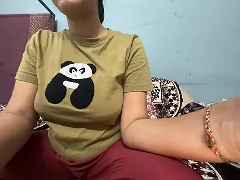 Noor Sexy02 online show from May 15, 2026, 1:53 pm