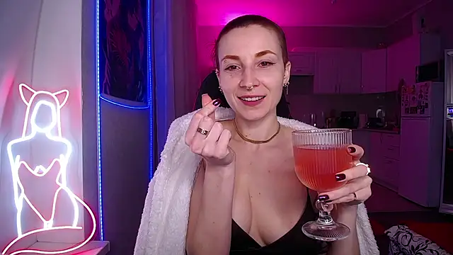 Hope Foxter online show from March 22, 2026, 9:27 pm