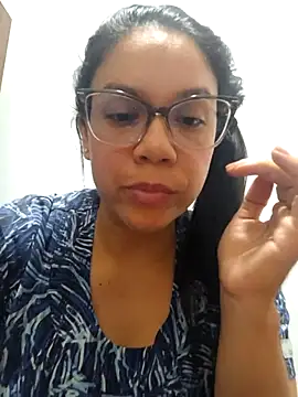 Snapshot of Aila_Phone chatting on July 3, 2026, 4:08 am Aila Phone online show from July 3, 2026, 4:08 am