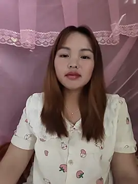 Mina xYx online show from June 12, 2026, 4:54 am