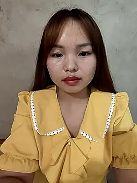 Mina xYx online show from April 28, 2026, 2:38 am