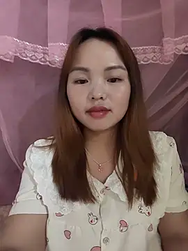 Mina xYx online show from June 11, 2026, 4:48 pm