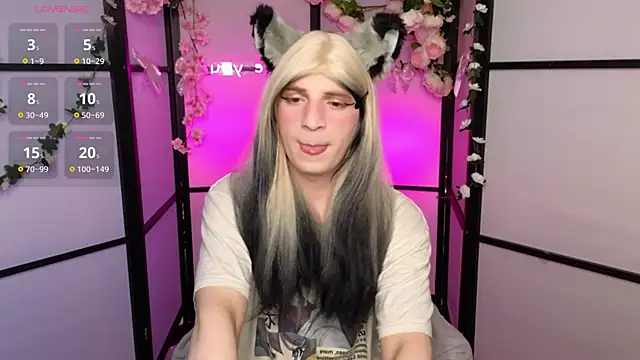 FoxIsPuff online show from June 4, 2026, 5:34 am