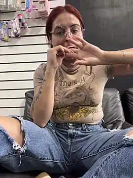 BlueHotBaby online show from June 16, 2026, 1:27 am
