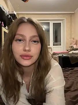  JolynJostar online show from March 15, 2026, 7:43 pm