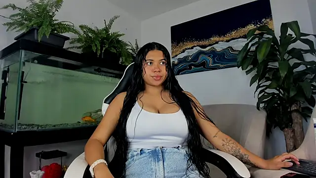 lia lovelly01 online show from July 14, 2026, 3:40 pm