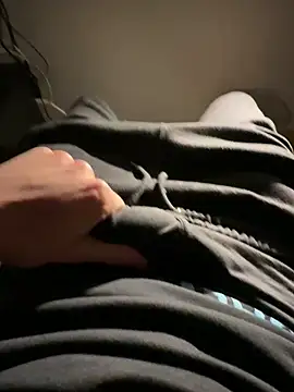 Compa  00 online show from March 15, 2026, 7:43 pm