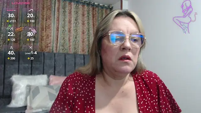 Malu 617 online show from April 30, 2026, 11:09 pm