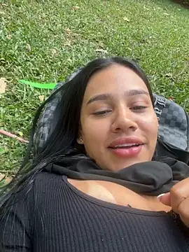 Snapshot of AlisonBeltran1 chatting on June 2, 2026, 9:04 pm AlisonBeltran1 online show from June 2, 2026, 9:04 pm