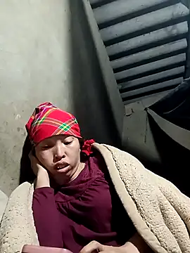 Snapshot of NIANIAKUTE chatting on March 16, 2026, 2:43 pm NIANIAKUTE online show from March 16, 2026, 2:43 pm