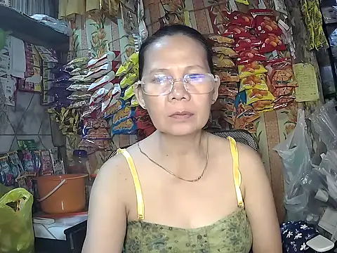 mommylicious 23 online show from May 8, 2026, 9:07 pm