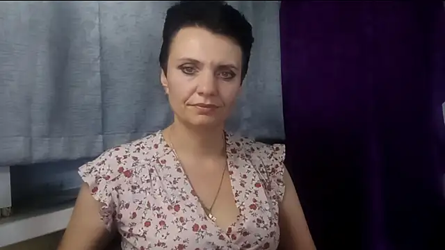 HotMamaQueen234 online show from July 26, 2026, 9:54 pm