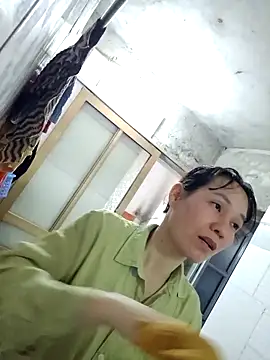 Victoria mila online show from March 24, 2026, 3:39 am