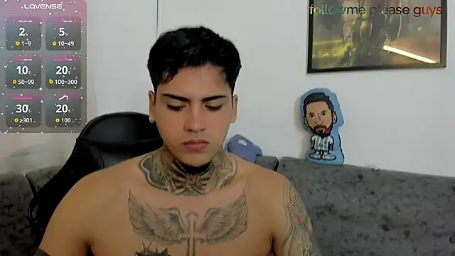 sweetlatinoboy online show from June 27, 2026, 12:22 pm