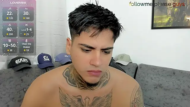 sweetlatinoboy online show from July 4, 2026, 10:10 am