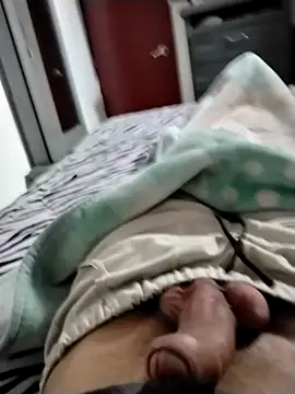 Snapshot of Karlossoltero chatting on March 16, 2026, 5:48 pm Karlossoltero online show from March 16, 2026, 5:48 pm