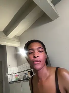 Femboi za online show from March 19, 2026, 1:44 pm