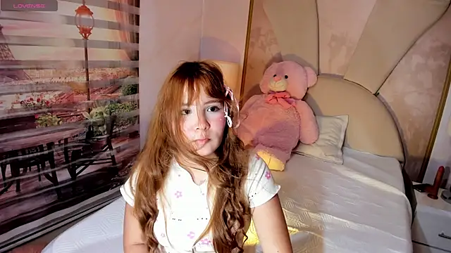 little doll18  online show from June 20, 2026, 10:09 am