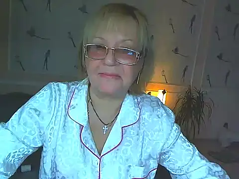 Anessa7321 online show from April 14, 2026, 3:44 am