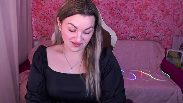 AlissyaGrayy online show from June 24, 2026, 6:01 am