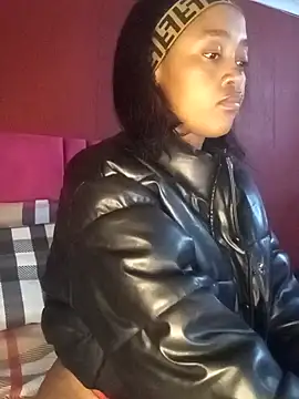GoodinbedAfrican4 online show from May 15, 2026, 2:09 am