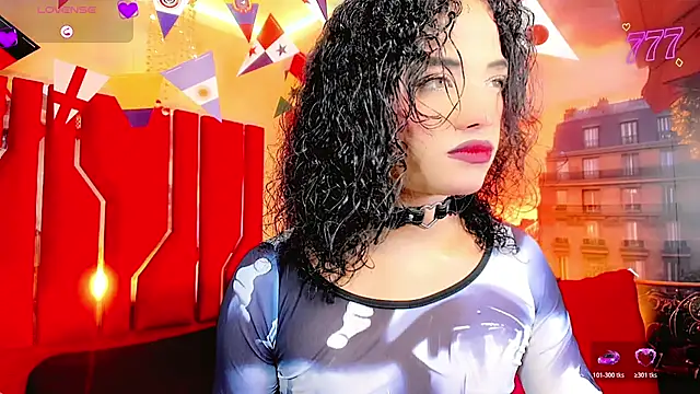 Snapshot of Paola_Delfino chatting on June 14, 2026, 10:16 am Paola Delfino online show from June 14, 2026, 10:16 am
