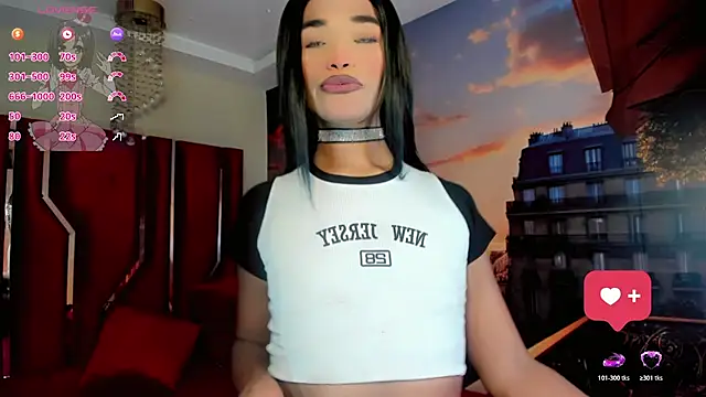 Paola Delfino online show from May 15, 2026, 10:46 am