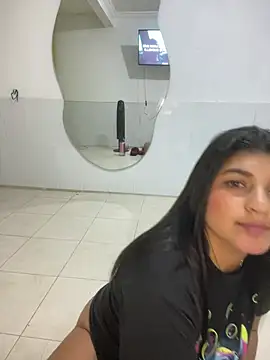 Mia rouseee online show from March 27, 2026, 10:43 pm