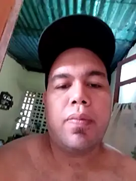 ernesto24892 online show from March 16, 2026, 9:28 pm