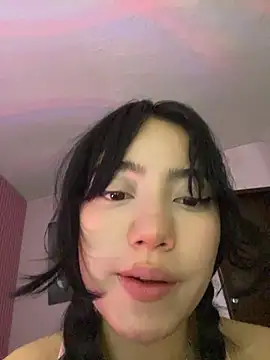 MayyBonita online show from June 14, 2026, 5:36 pm
