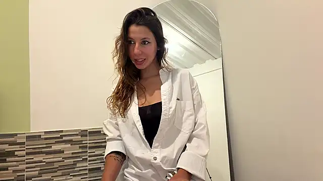 Julieta Jol online show from April 23, 2026, 1:46 pm