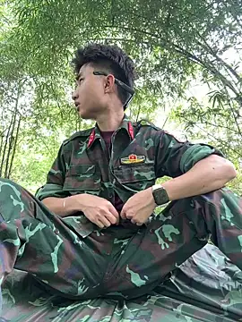 Hoanganhdayroii online show from June 2, 2026, 6:24 am