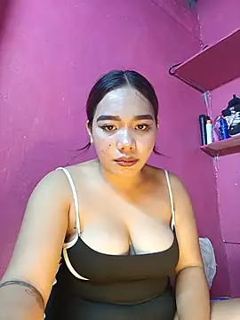 Sweet Disteen online show from August 6, 2026, 5:02 am