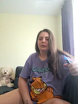 Arya Malone online show from May 19, 2026, 8:10 am