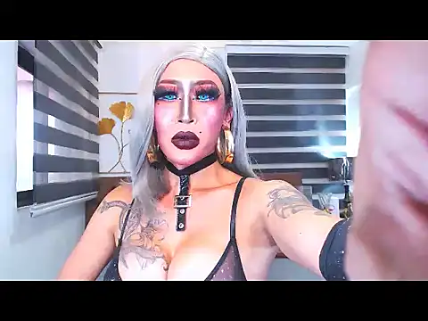 Snapshot of DominateMistressTania chatting on July 19, 2026, 1:14 am DominateMistressTania online show from July 19, 2026, 1:14 am