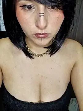 rafaella stefano online show from March 29, 2026, 3:30 am