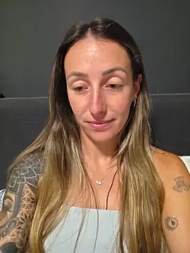 NicoleKaiser online show from June 10, 2026, 6:09 pm