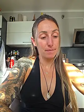 NicoleKaiser online show from June 2, 2026, 4:40 pm