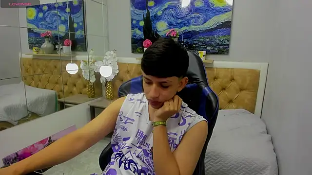 AdrianFranko online show from July 29, 2026, 12:48 pm