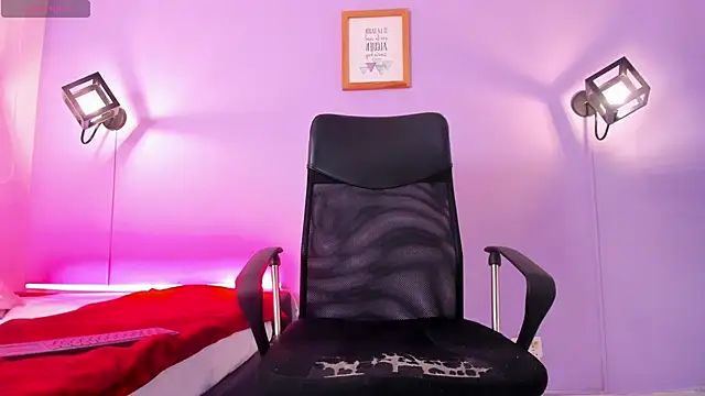 milliesummer online show from April 23, 2026, 12:29 pm